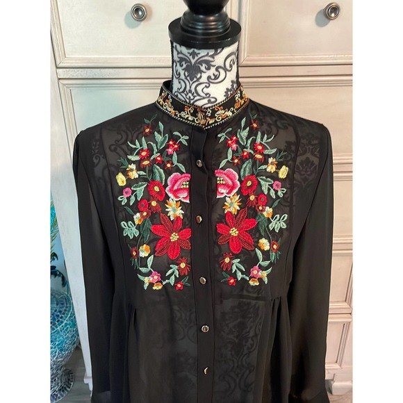BOUTIQUE AZRA EMBROIDERED SHIRT MAXI DRESS - Picture 2 of 7